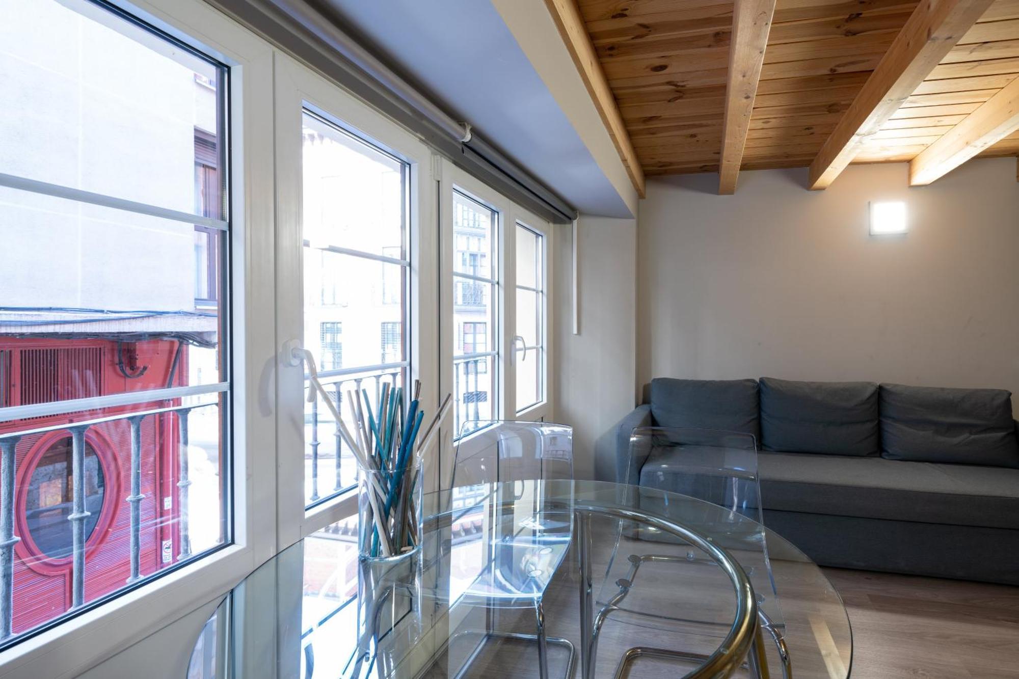 Apartamentos Go - Leopoldo Cano Center باياذوليد المظهر الخارجي الصورة